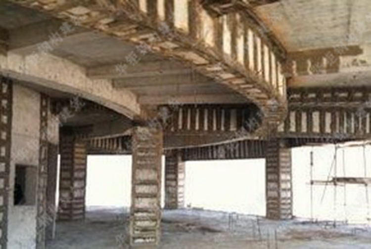 建筑加固--包鋼加固